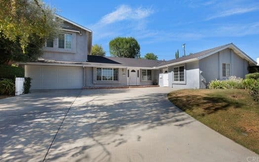 8361 Woodlake Ave, West Hills, CA 91304