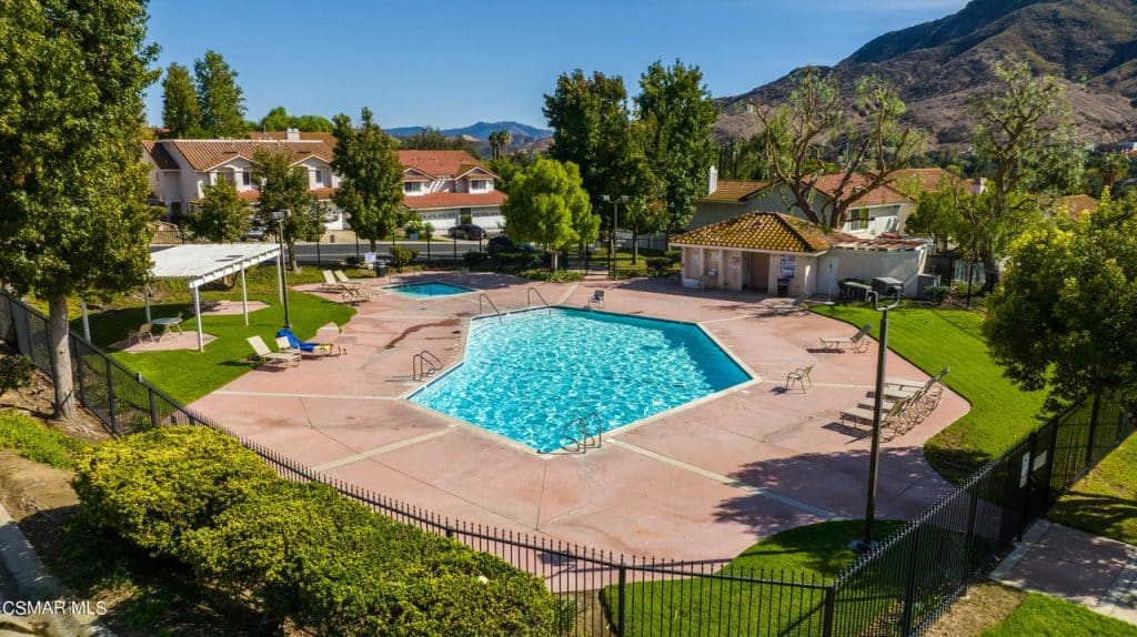 Oakview Gardens Townhomes in Agoura Hills