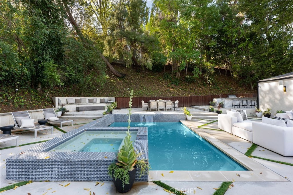Gorgeous Executive Remodeled Woodland Hills Pool Home