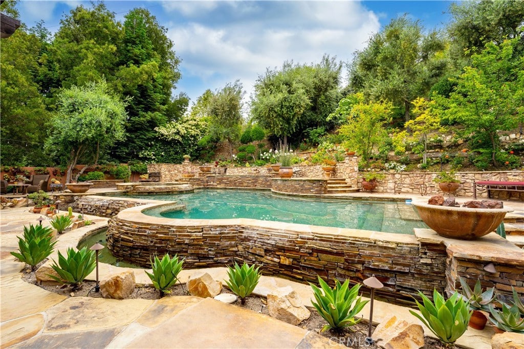 Tuscan-inspired Pool Estate