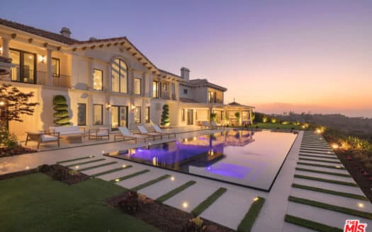 Mediterranean-Style Calabasas Estate